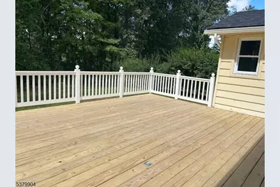 38 E Shawnee Trl, Jefferson Township, NJ 07885 - Photo 39