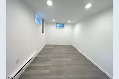 38 E Shawnee Trl, Jefferson Township, NJ 07885 - Photo 35