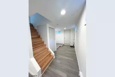 38 E Shawnee Trl, Jefferson Township, NJ 07885 - Photo 33