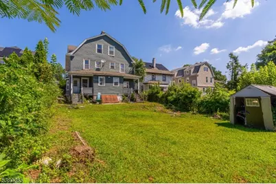 22 Swaine Pl, West Orange Township, NJ 07052 - Photo 9