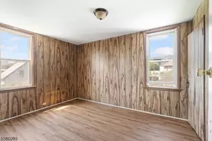 22 Swaine Pl, West Orange Township, NJ 07052 - Photo 15