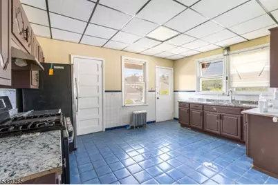 22 Swaine Pl, West Orange Township, NJ 07052 - Photo 19