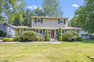 52 Jacksonville Dr, Parsippany, NJ 07054 - Photo 1