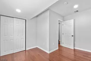 17 Main St, Hamburg, NJ 07419 - Photo 17