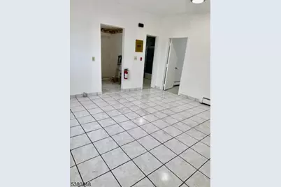 62 Albion Ave, Paterson, NJ 07502 - Photo 3