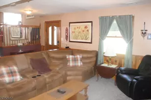 133 Deerfield Dr, Hackettstown, NJ 07840 - Photo 3