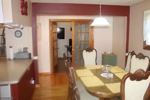 133 Deerfield Dr, Hackettstown, NJ 07840 - Photo 7