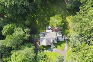 2 Stonehouse Rd, Mendham Township, NJ 07945 - Photo 1