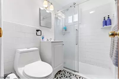 210 Buchanan St, Linden, NJ 07036 - Photo 5