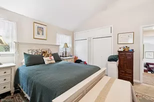 266 Amherst Ave, Woodbridge Township, NJ 07067 - Photo 13