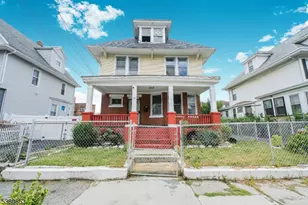 30 Voorhees St, Newark, NJ 07108 - Photo 1