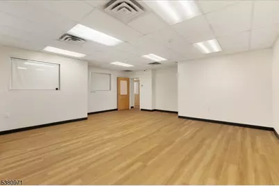 170 Township Line Rd, Hillsborough Township, NJ 08844 - Photo 17