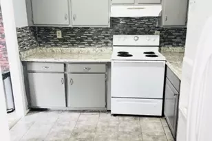 192 Park St, East Orange, NJ 07017 - Photo 7