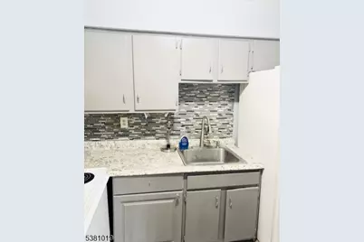 192 Park St Unit 2, East Orange, NJ 07017 - Photo 9