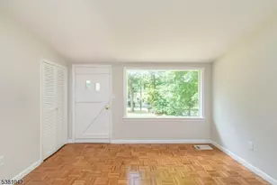 212 N Beverwyck Rd, Parsippany, NJ 07034 - Photo 11