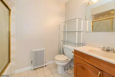 212 N Beverwyck Rd, Parsippany, NJ 07034 - Photo 27