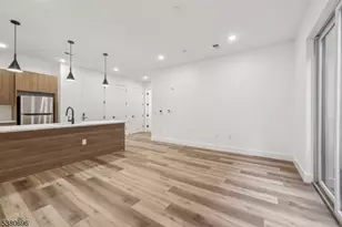 289 Halsey St, Newark, NJ 07102 - Photo 23