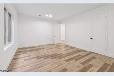 289 Halsey St, Newark, NJ 07102 - Photo 25