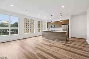 289 Halsey St, Newark, NJ 07102 - Photo 13