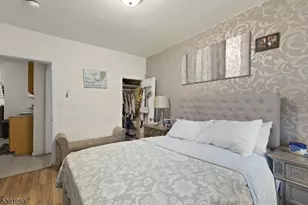 76 Heckel St, Belleville, NJ 07109 - Photo 35