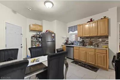 76 Heckel St, Belleville, NJ 07109 - Photo 31