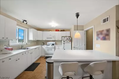 320 Dixon Ave, Paterson, NJ 07501 - Photo 21