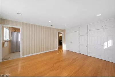 320 Dixon Ave, Paterson, NJ 07501 - Photo 11