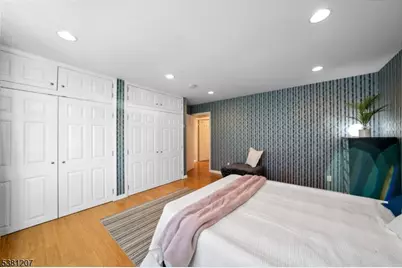 320 Dixon Ave, Paterson, NJ 07501 - Photo 15