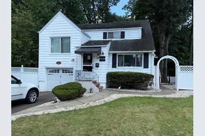 25 Oakbrook Pl, Franklin Township, NJ 08873 - Photo 1