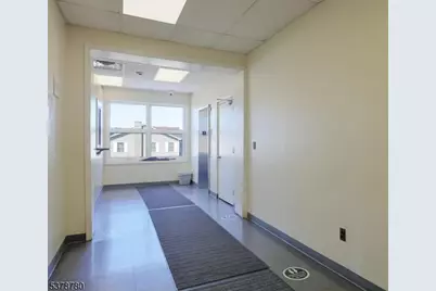 110 S Grove St, East Orange, NJ 07018 - Photo 33