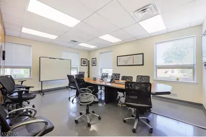 110 S Grove St, East Orange, NJ 07018 - Photo 29