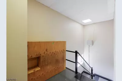 110 S Grove St, East Orange, NJ 07018 - Photo 25