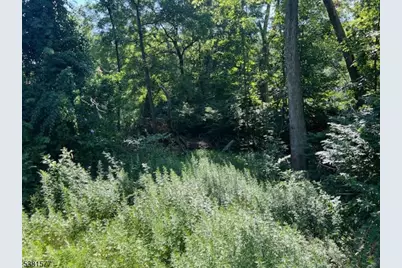 9 Old Woodland Trl, Jefferson Township, NJ 07438 - Photo 7