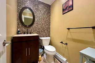 38 Totowa Rd, Wayne Twp., NJ 07470 - Photo 7