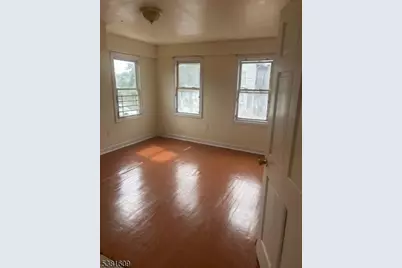 41 Myrtle Ave, Newark, NJ 07107 - Photo 7