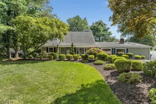 23 Dahlia Rd, Franklin Township, NJ 08873 - Photo 1