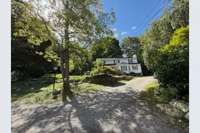 22 Mountain Ave, Vernon, NJ 07422 - Photo 3