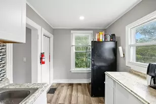 112 E Union Ave, Bound Brook, NJ 08805 - Photo 31