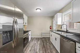 20 Beekman St, Manville, NJ 08835 - Photo 1