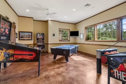 106 Mountain Top Rd, Lebanon Township, NJ 08826 - Photo 33