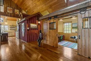 106 Mountain Top Rd, Lebanon Township, NJ 08826 - Photo 19