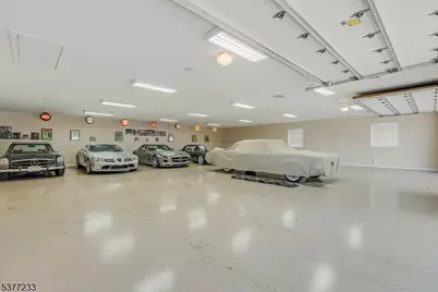 106 Mountain Top Rd, Lebanon Township, NJ 08826 - Photo 41