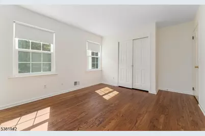 478 Charlestown Rd, Bethlehem Township, NJ 08827 - Photo 15