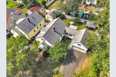 717 Galvin Ave, Roselle, NJ 07203 - Photo 3