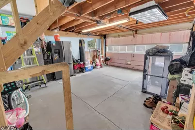 717 Galvin Ave, Roselle, NJ 07203 - Photo 11