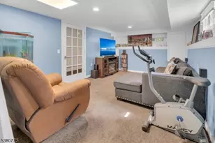 717 Galvin Ave, Roselle, NJ 07203 - Photo 15