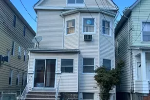 923 McLain St, Elizabeth, NJ 07202 - Photo 1