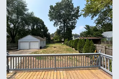 916 Sherman Ave, Plainfield, NJ 07063 - Photo 29