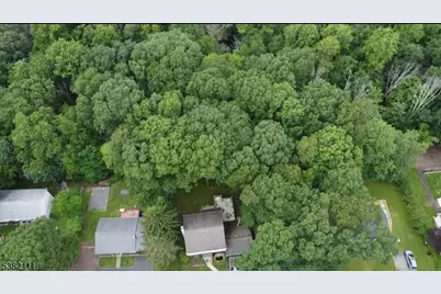 106 Leland Trl, Hopatcong, NJ 07843 - Photo 1