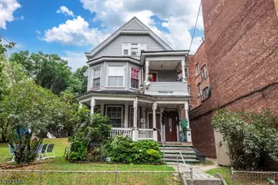 247 Hope Ave, Passaic, NJ 07055 - Photo 13